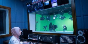 جامعة أبوظبي ترحب بالطلاب الجدد