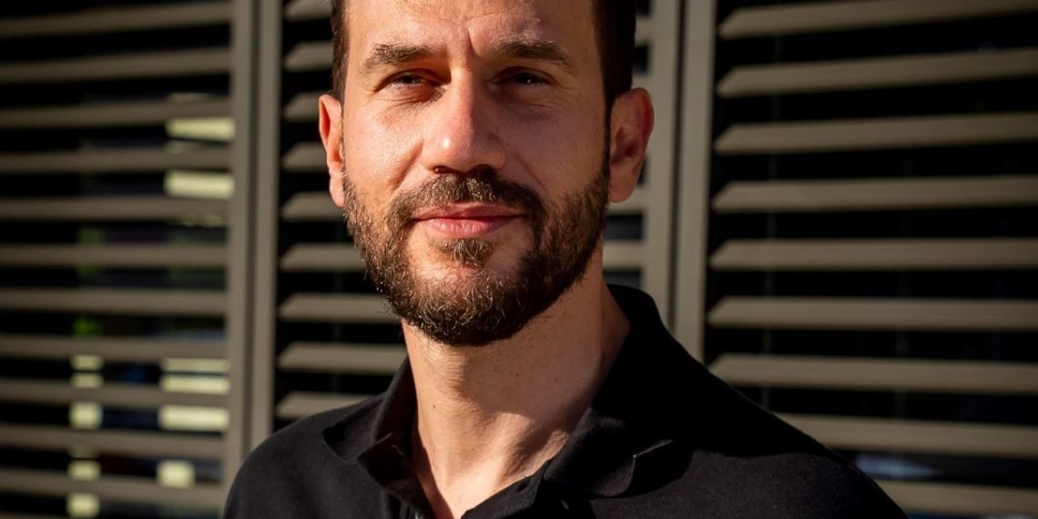 ناجي حداد- دليفركت